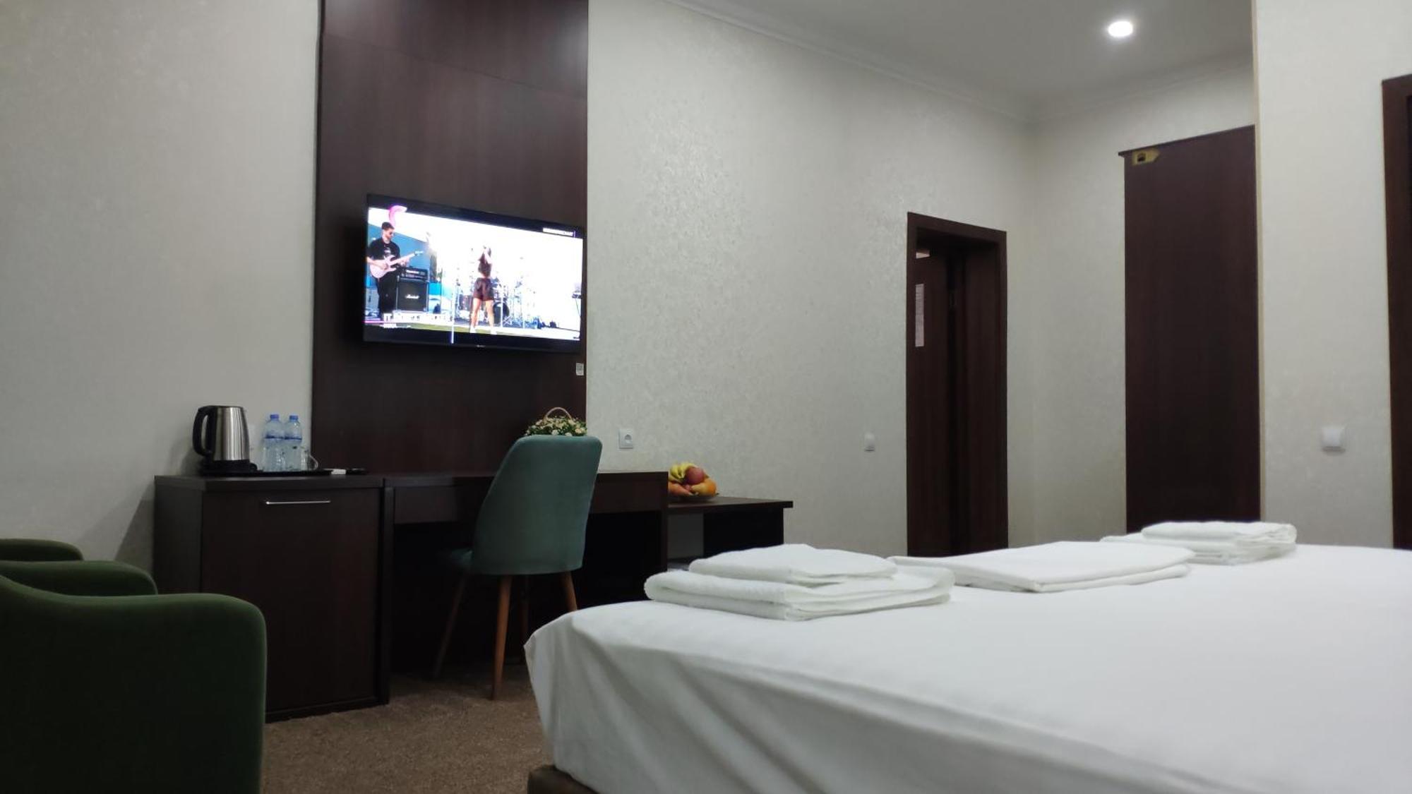 Grand Turon Plaza Hotel Ташкент Екстериор снимка